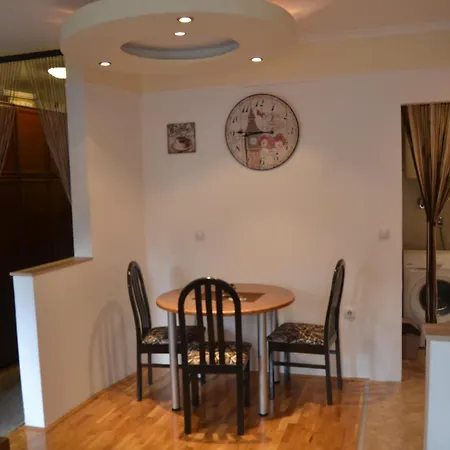 Apartment Vladar *